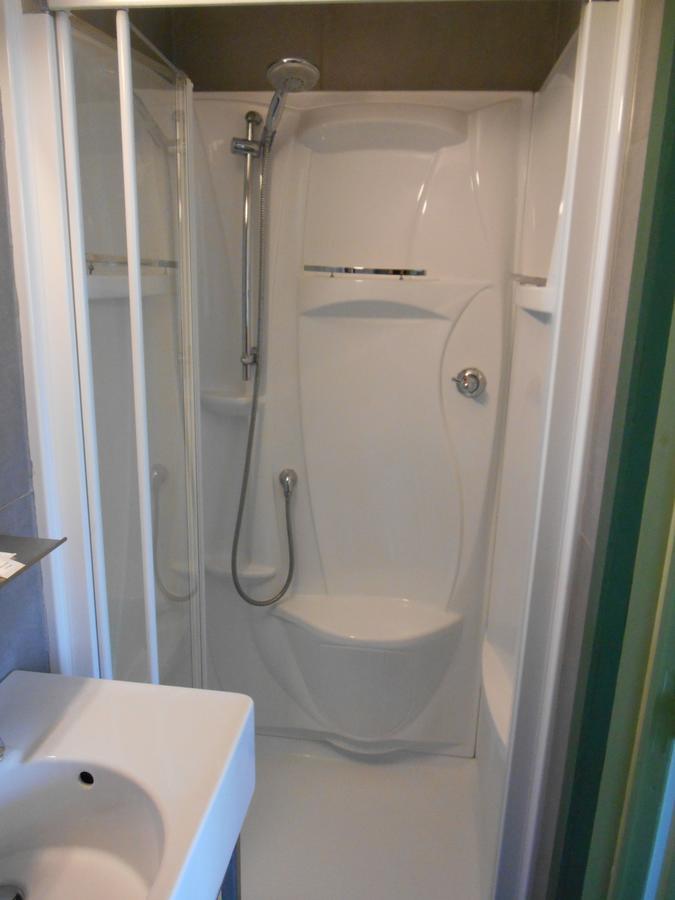 איפר Hotel Old Tom מראה חיצוני תמונה